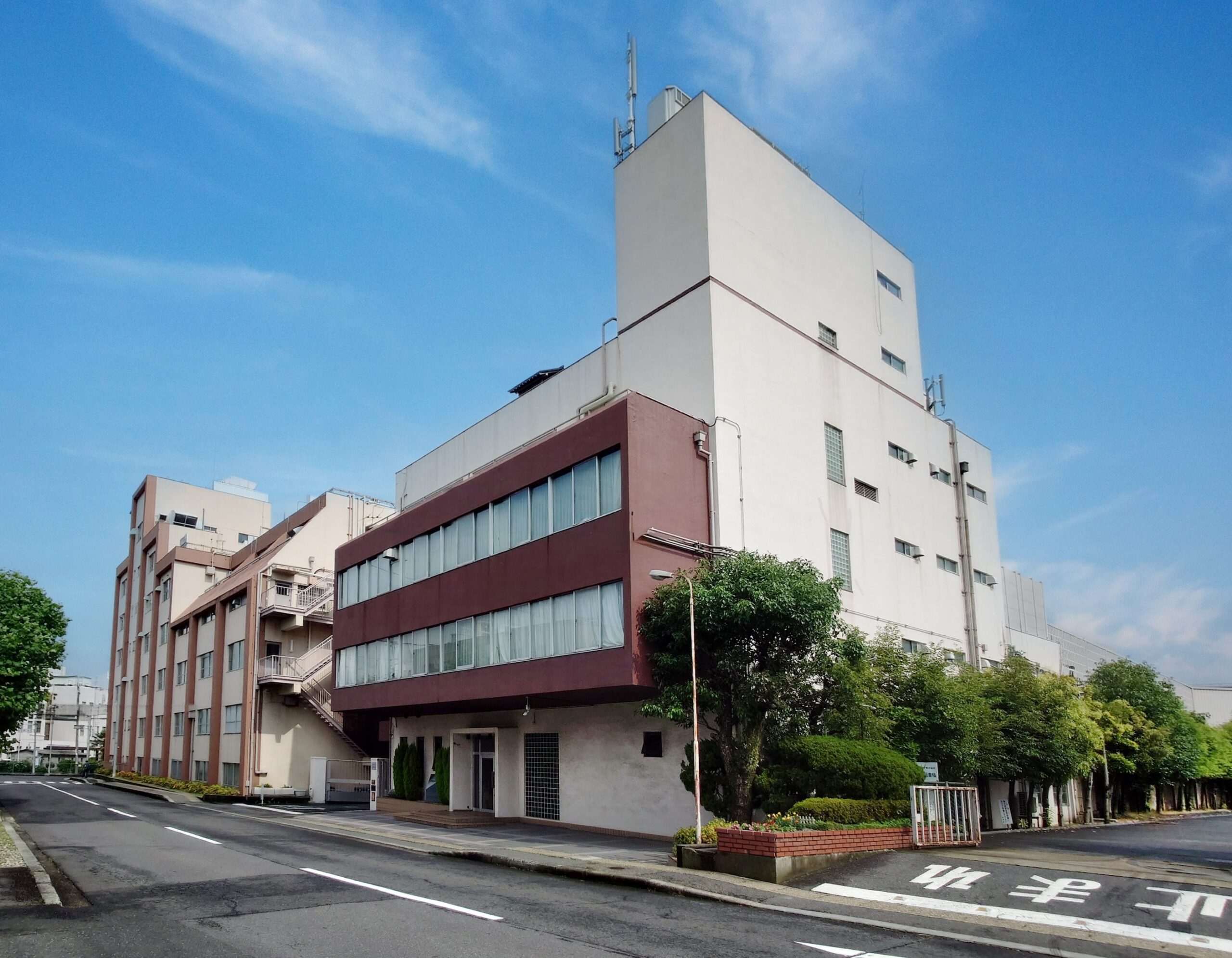 1970年代から「サステナブル経営」を推進 ガラス業界のカーボンニュートラルを最新技術で牽引する日本電気硝子(NEG)の実践